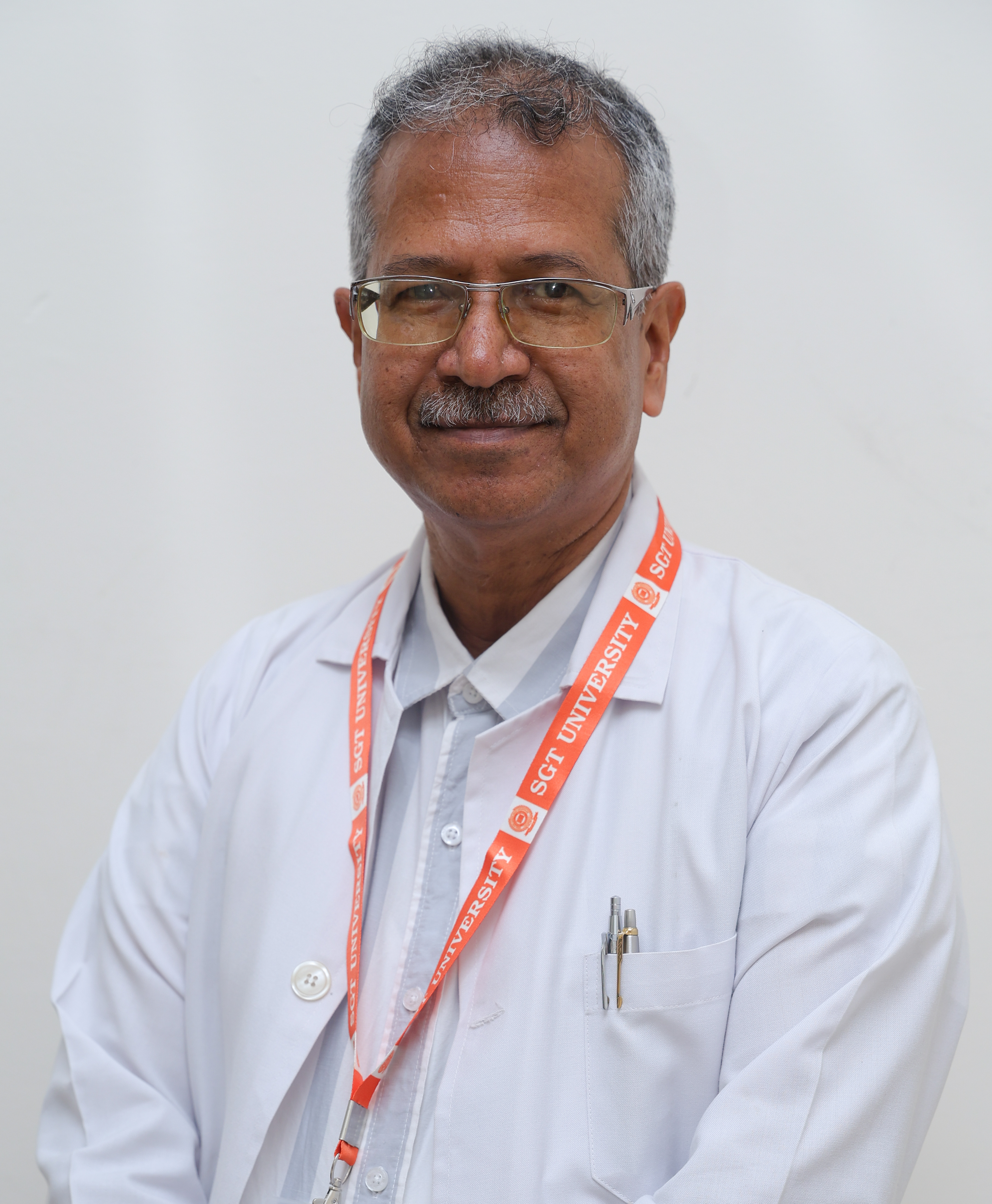 Dr. Dheeraj Bahl 